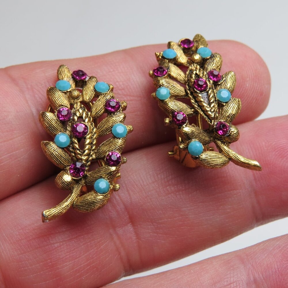 18k Antique Turquoise Leave Clip on Earring BSK Brand Rare piece